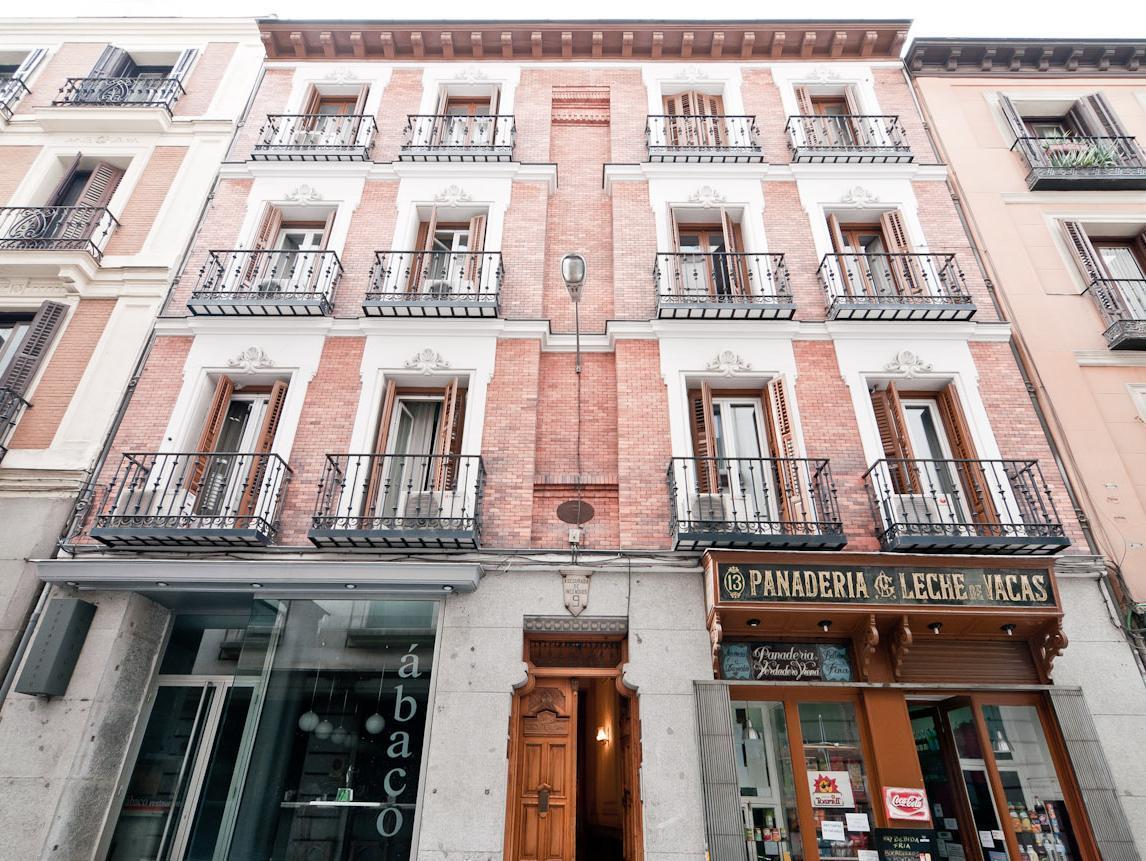 Hostal Las Cortes มาดริด ภายนอก รูปภาพ