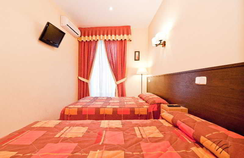 Hostal Las Cortes มาดริด ภายนอก รูปภาพ
